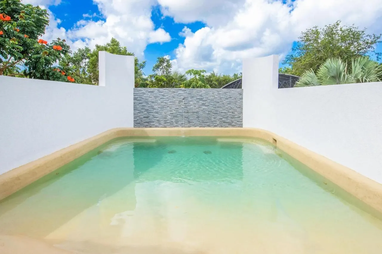 The Mastic Cana Luxury Cottage North Side Ferienhaus